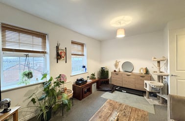 Olga Court, St Anns, Nottingham - Image 3